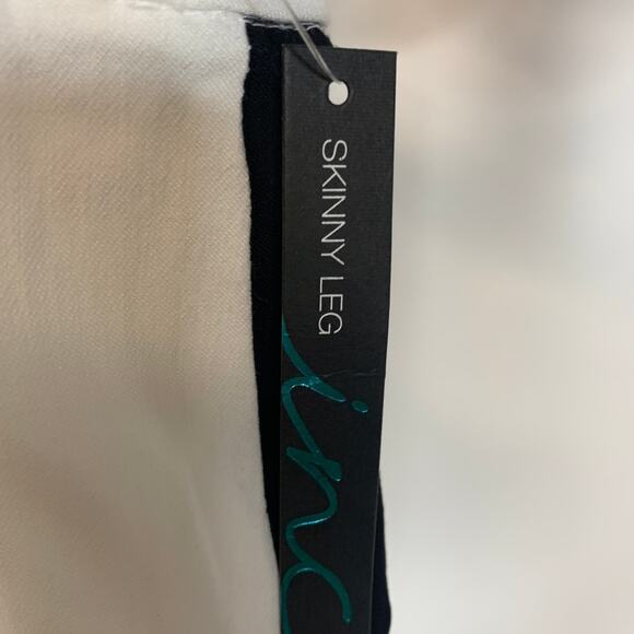 NWT INC White w Black Tuxedo Stripe Skinny Pants Sz 24W - Picture 5 of 10